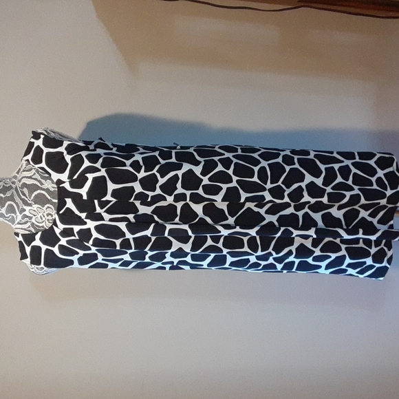 Rafaella Dresses & Skirts - Rafaella Giraffe Print Dress⚘Excellent Condition